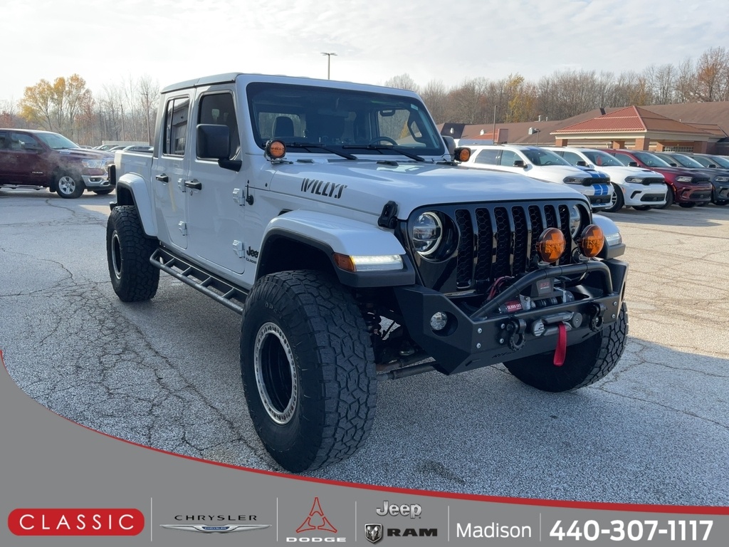 2022 Jeep Gladiator WILLYS's photo