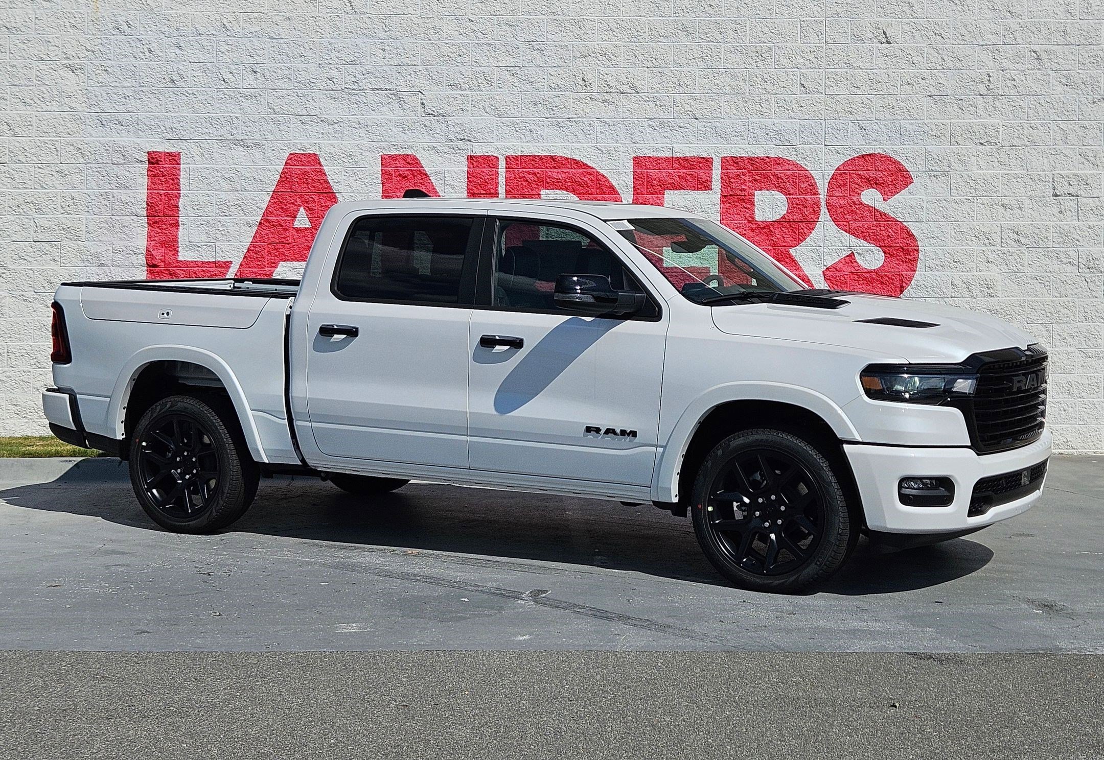 2026 RAM Ram 1500 Pickup Laramie's photo