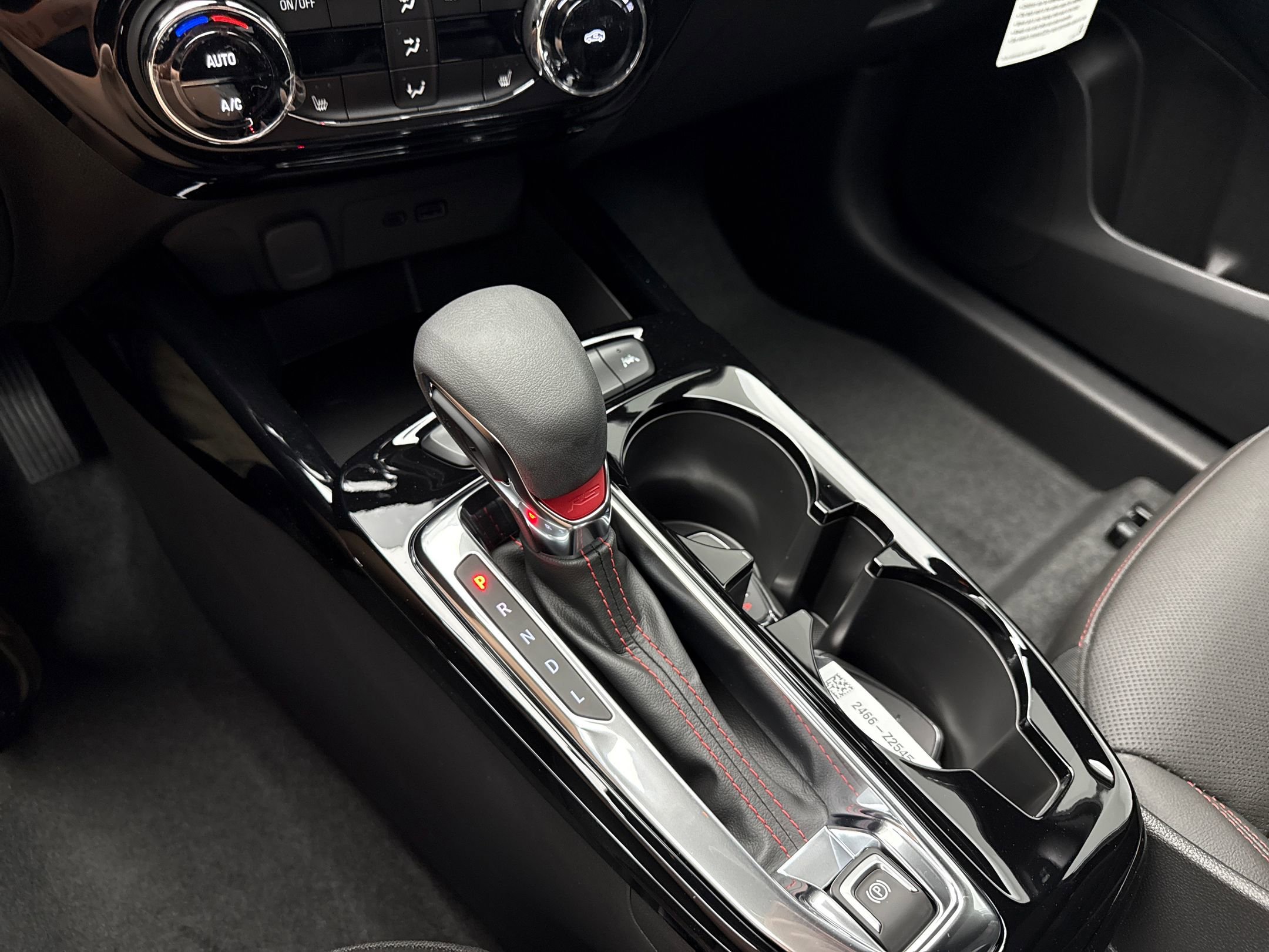 2025 Chevrolet Trax photo 16