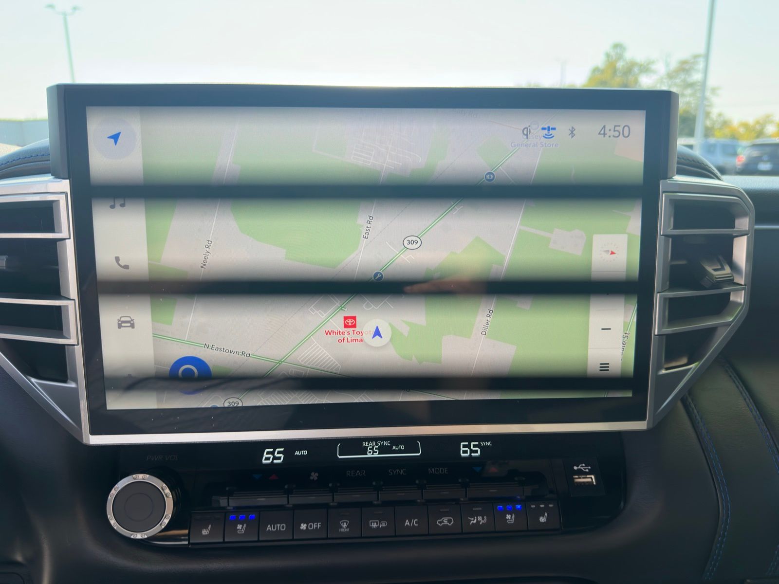 2025 Toyota Sequoia Platinum photo 19