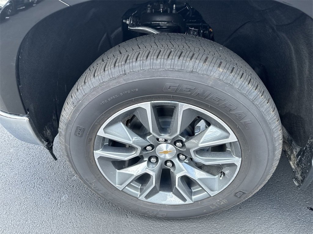 2026 Chevrolet Silverado 1500 LT photo 16