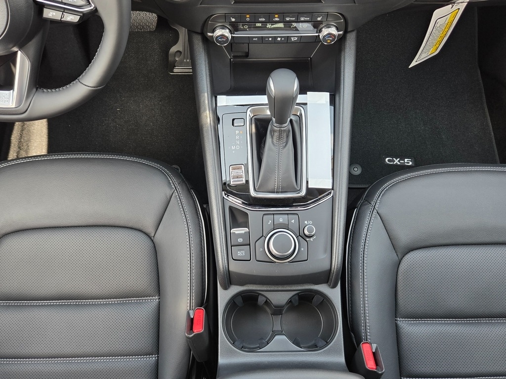 2025 Mazda CX-5 2.5 S Preferred photo 12