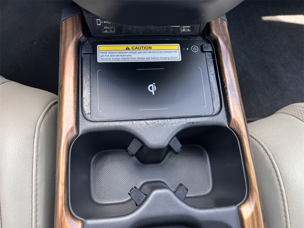 2021 Honda CR-V Hybrid Touring photo 38