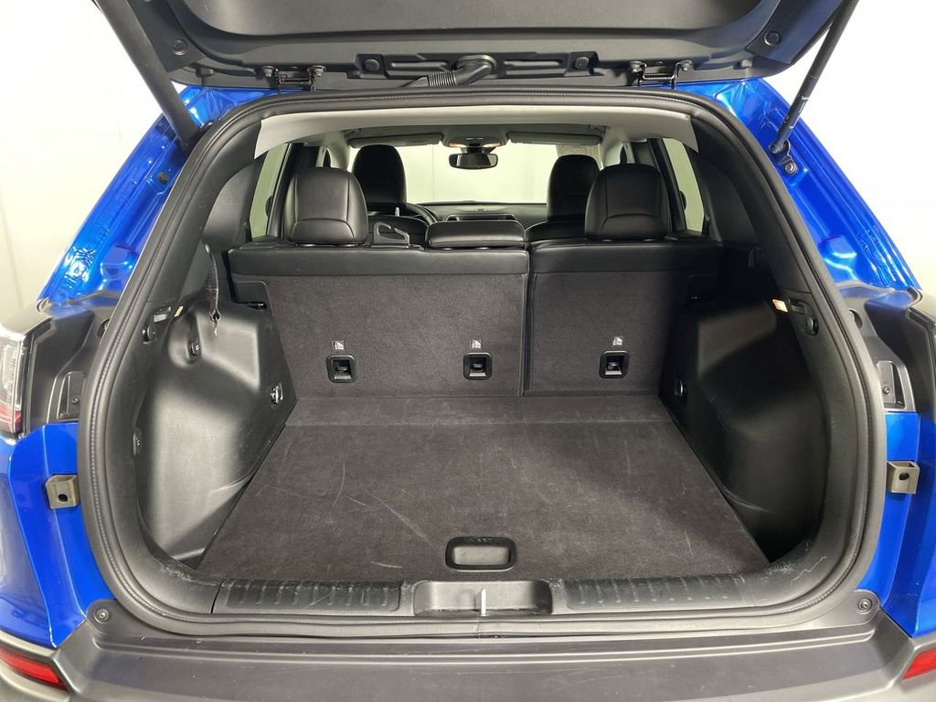 2023 Jeep Cherokee Altitude Lux photo 24
