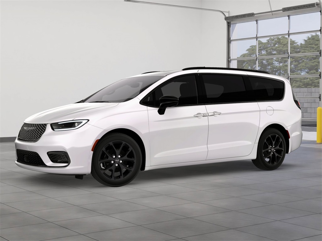 2026 Chrysler Pacifica Limited photo 2