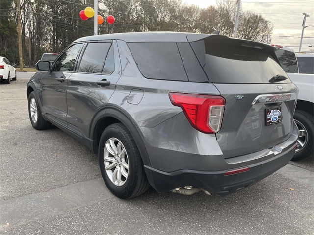 2021 Ford Explorer Base photo 2