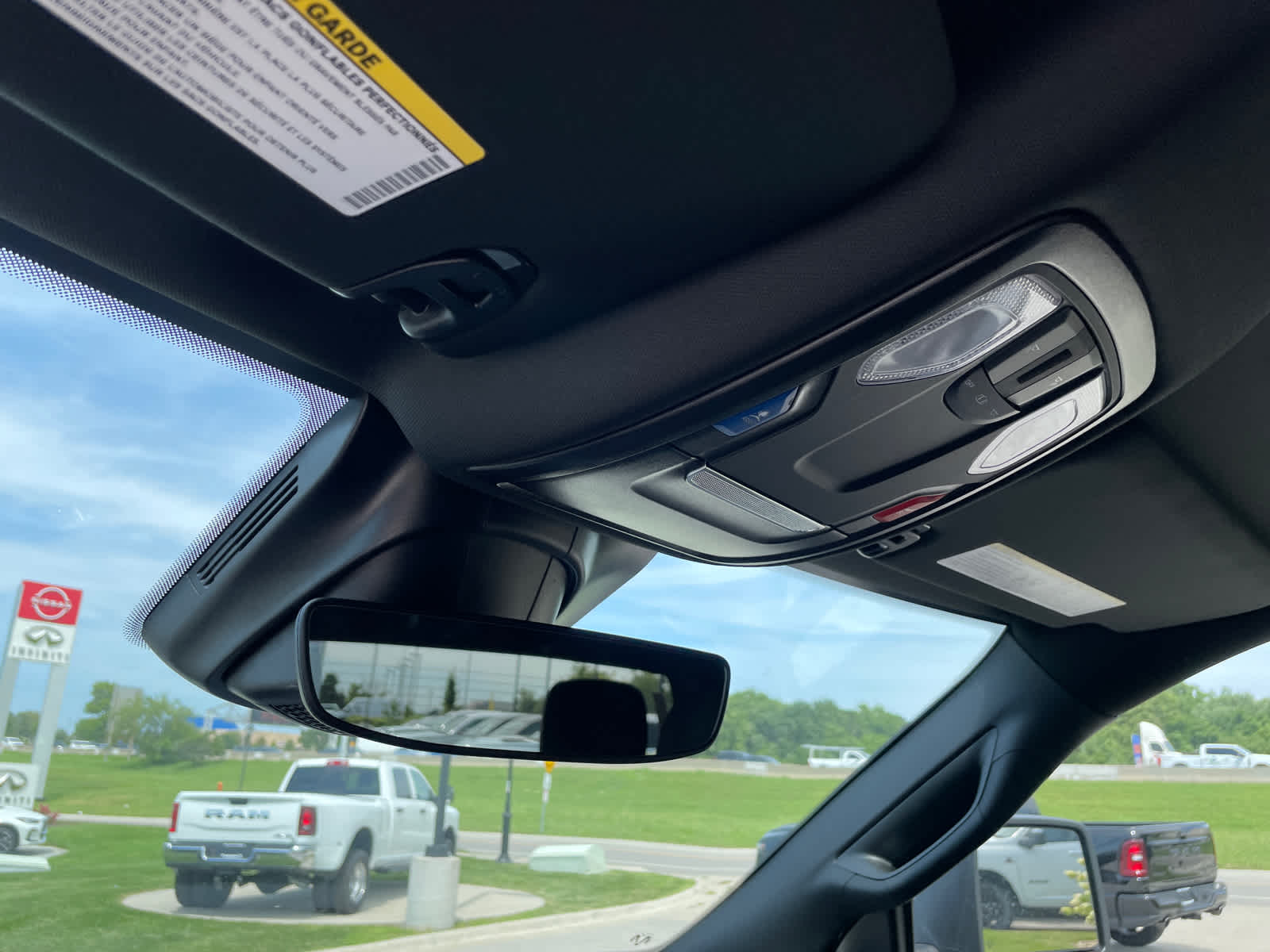 2025 Ram 2500 Big Horn photo 29