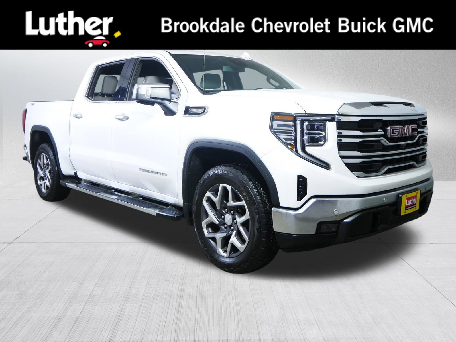 2024 GMC Sierra 1500 SLT's photo