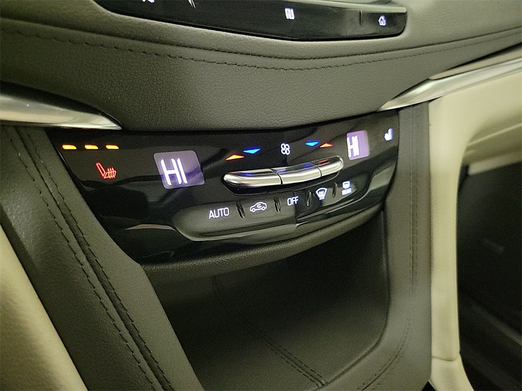 2021 CADILLAC XT5 - Image 19