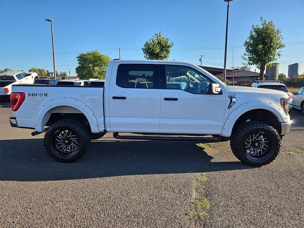 2023 Ford F-150 XLT photo 5