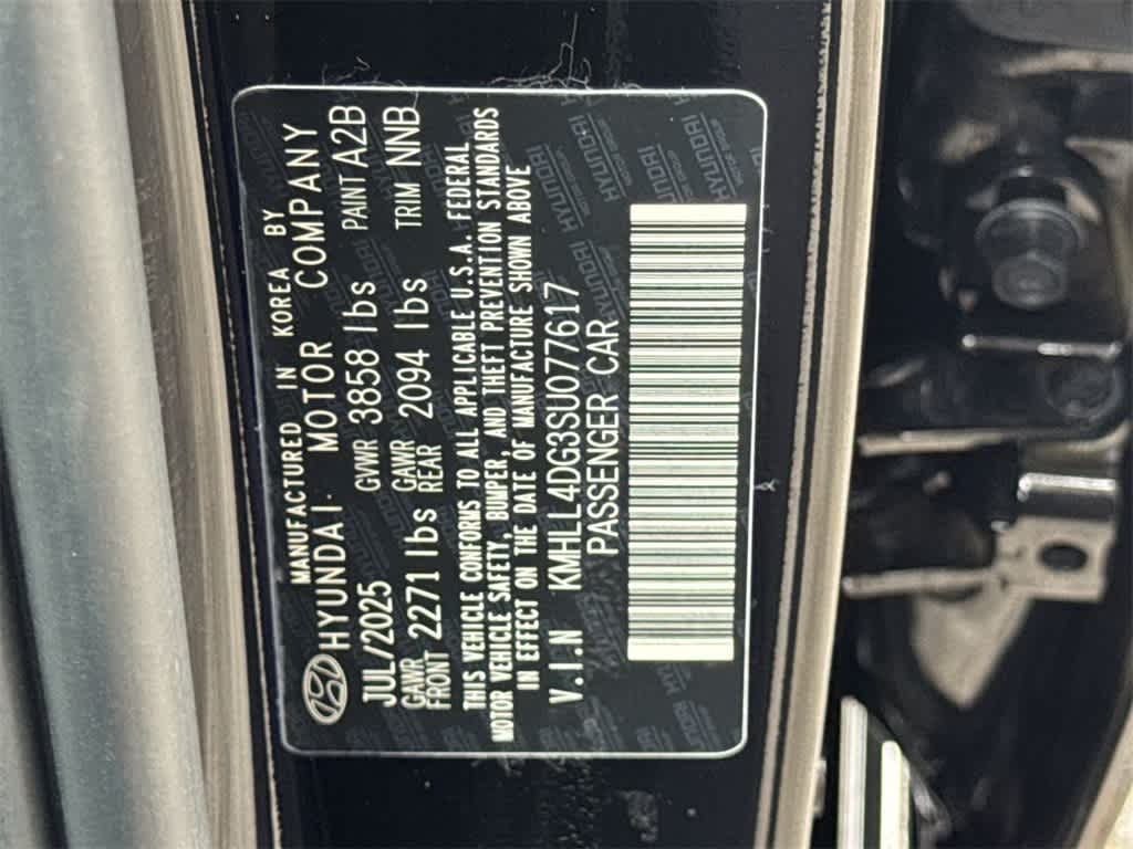 2025 Hyundai Elantra SE photo 28