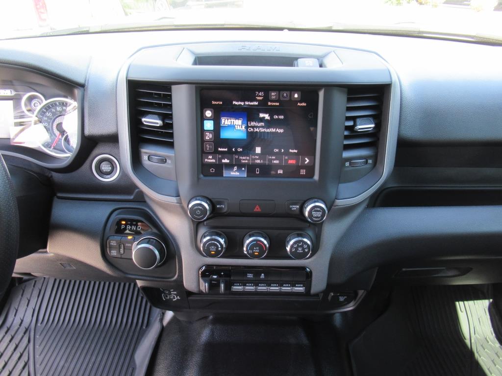 2024 Ram 2500 Tradesman photo 18