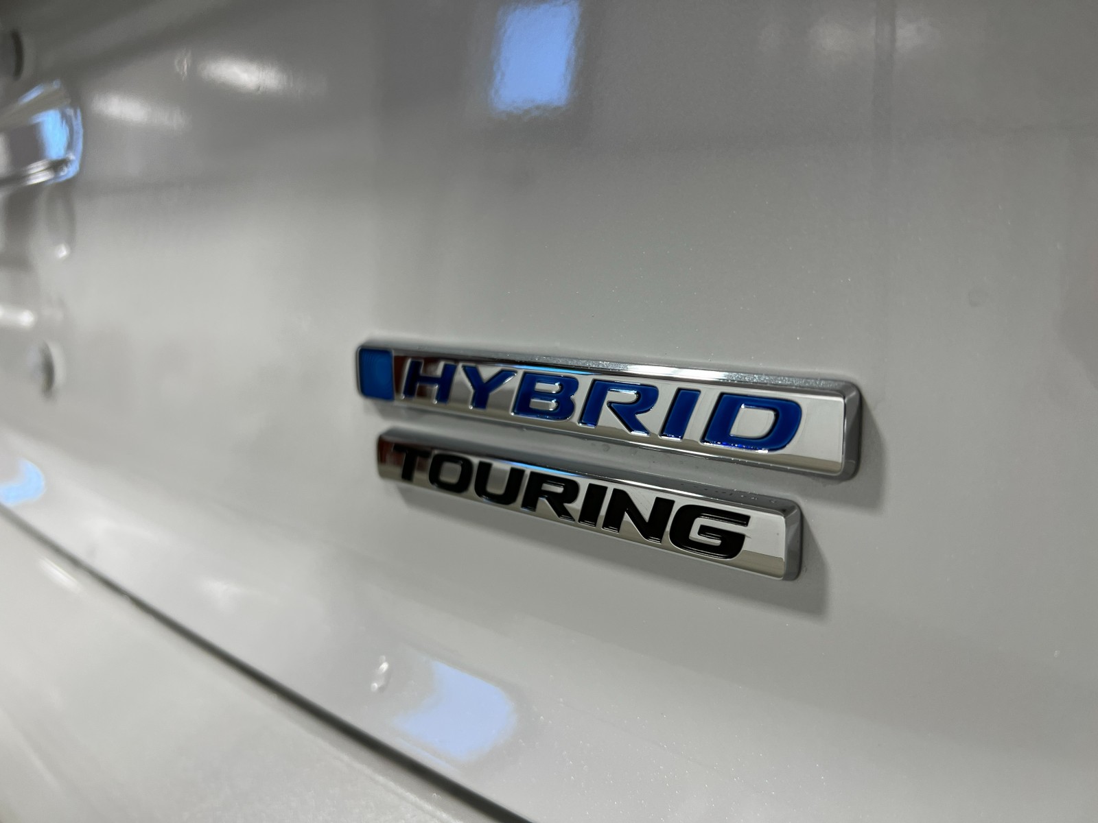 2025 Honda Accord Hybrid Touring photo 4