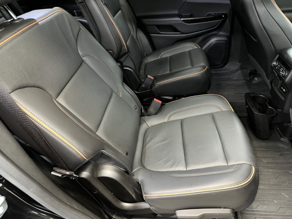2023 Gmc Acadia AT4 photo 31