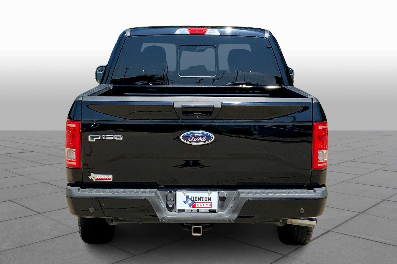 2017 Ford F-150 XLT Lariat photo 4