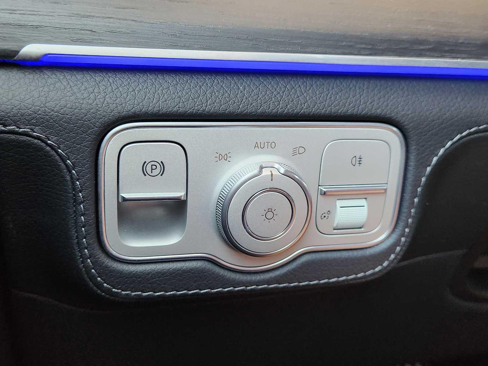 2026 Mercedes Benz GLS 450 4MATIC photo 16