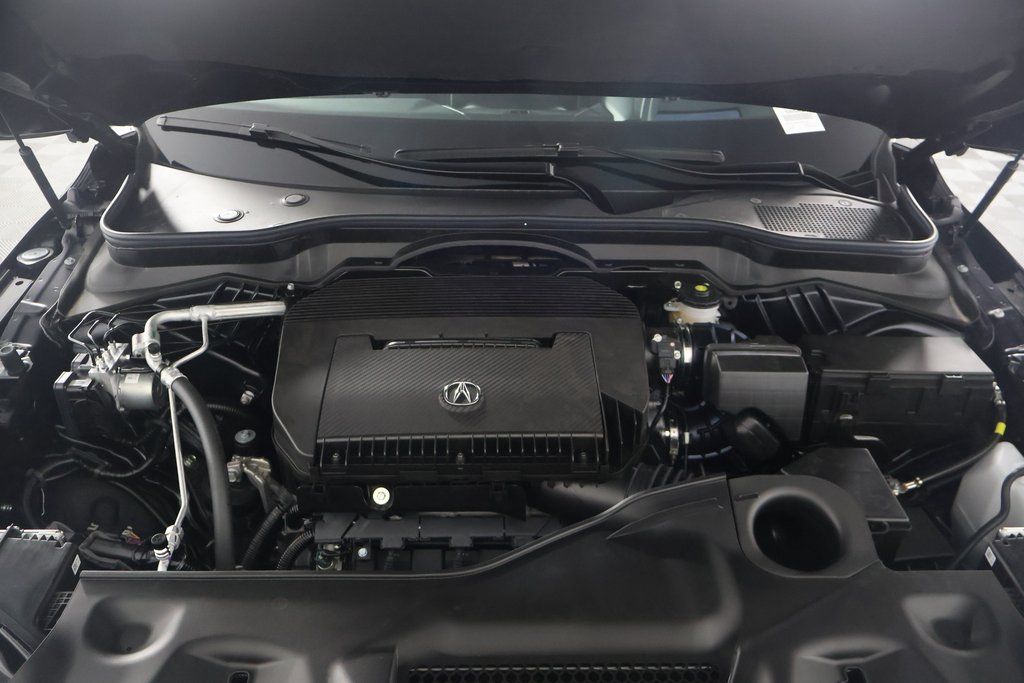 2026 Acura MDX SH-AWD Advance photo 9