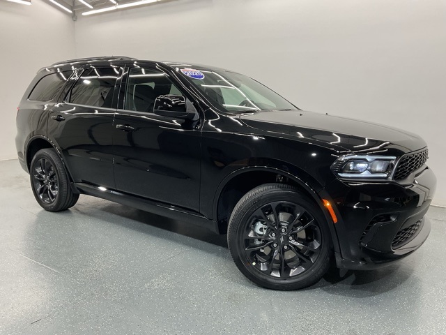 2025 Dodge Durango GT photo 2