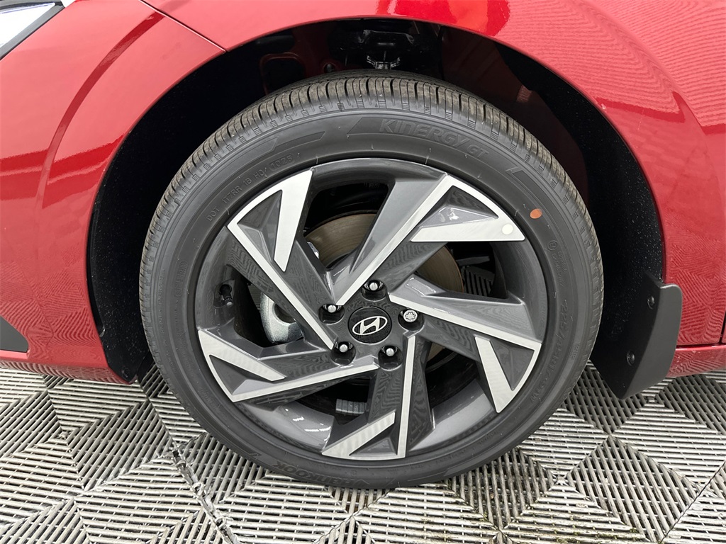 2025 Hyundai Elantra Hybrid SEL Sport photo 11