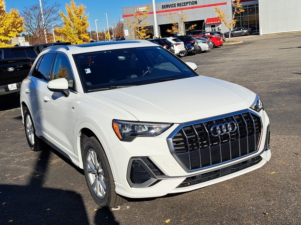 2022 Audi Q3 Premium S line photo 4