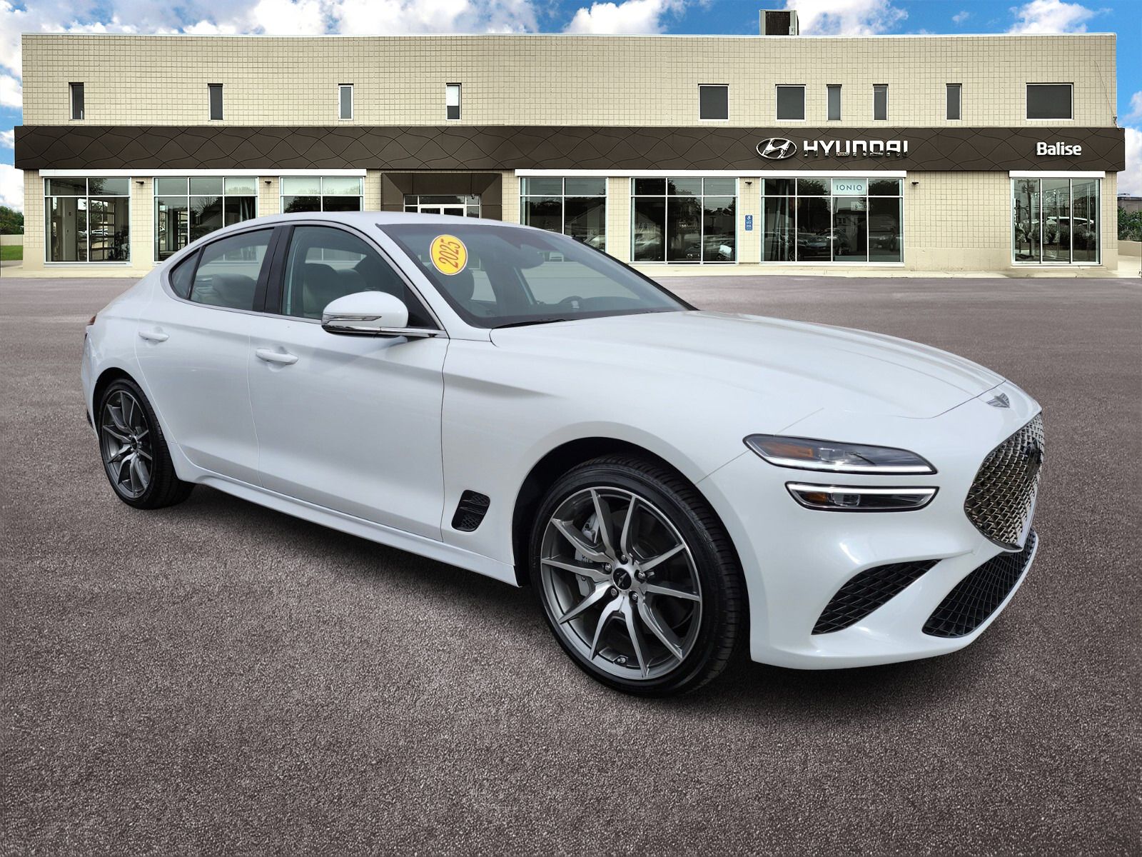 2025 GENESIS G70 Standard's photo