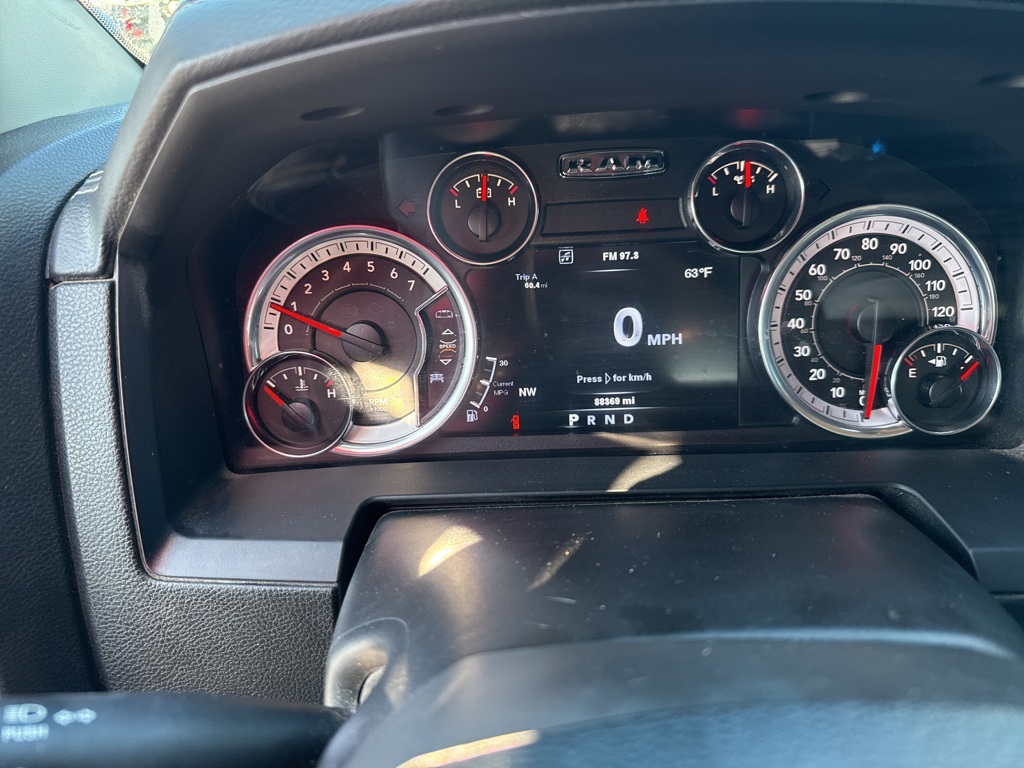 2014 Ram 1500 Laramie photo 17