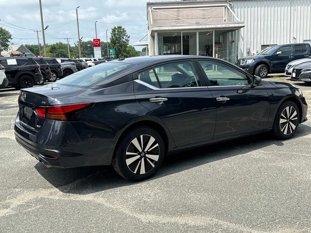 2022 Nissan Altima 2.5 SV photo 2
