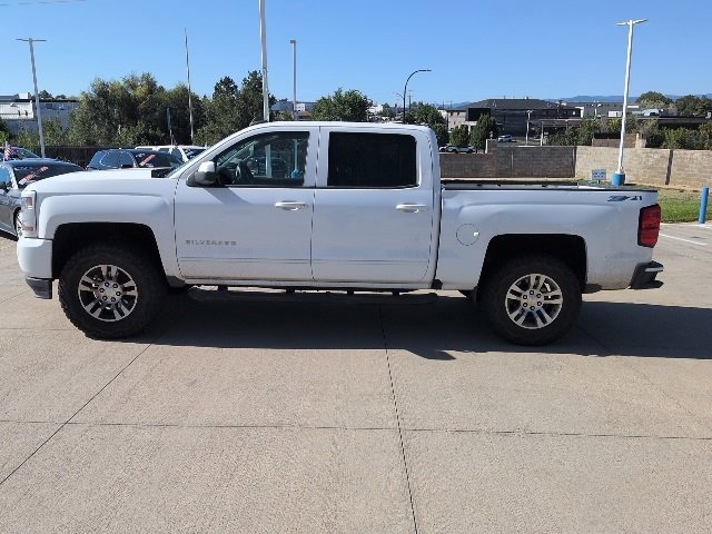 2017 Chevrolet Silverado 1500 LT photo 8