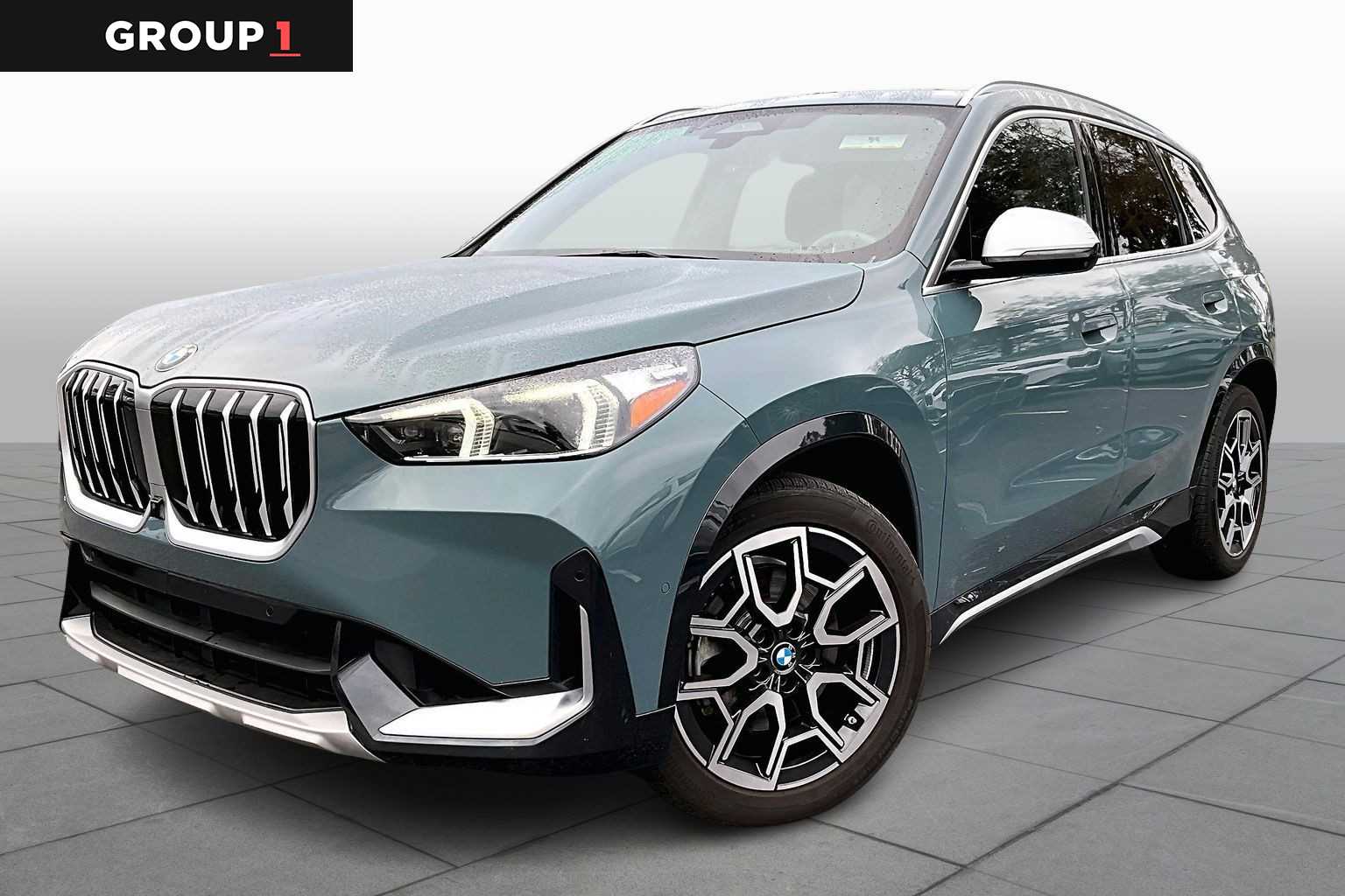 2023 BMW X1 28i's photo