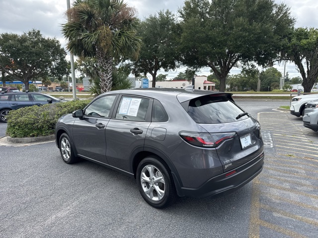 2025 Honda HR-V LX photo 3