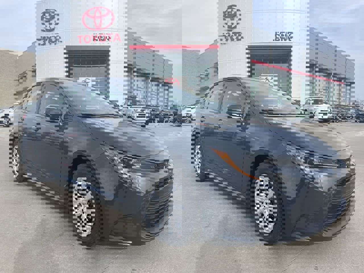 2026 Toyota Corolla LE's photo