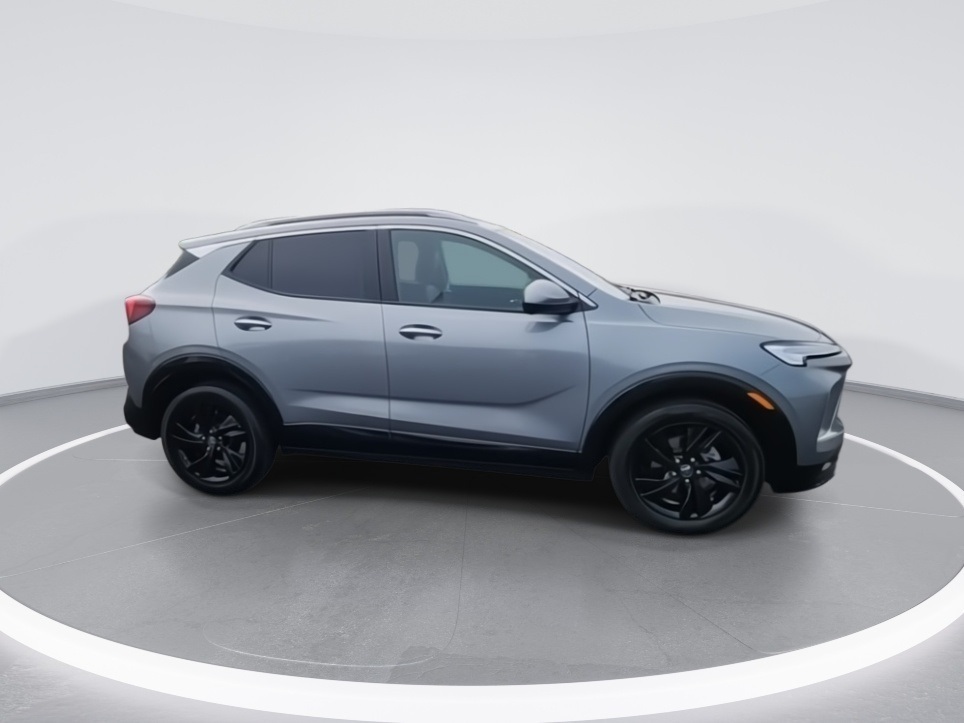2024 Buick Encore GX Sport Touring photo 9