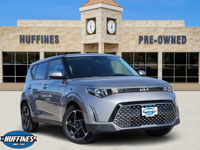 2024 Kia Soul EX's photo