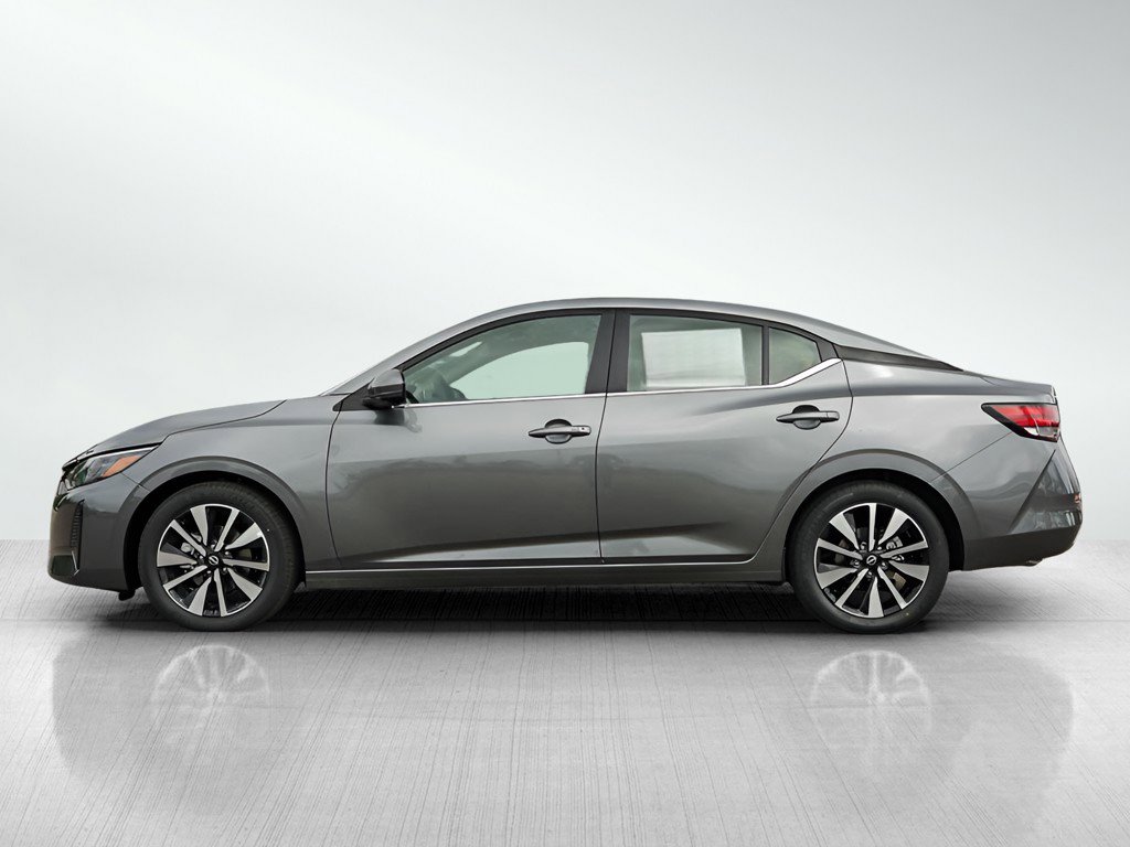 2025 Nissan Sentra SV photo 3