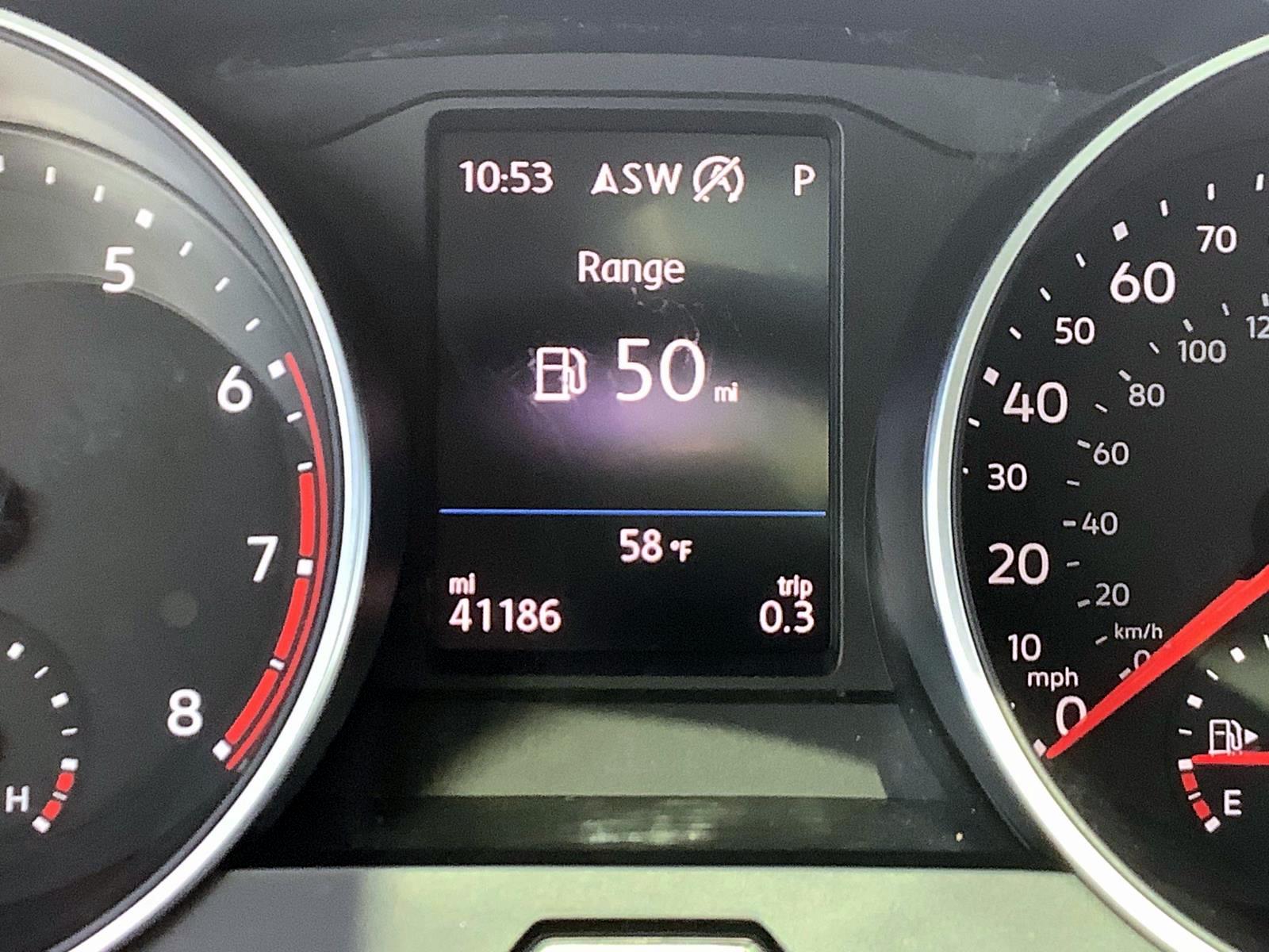 2021 Volkswagen Tiguan R-Line Black SEL photo 16