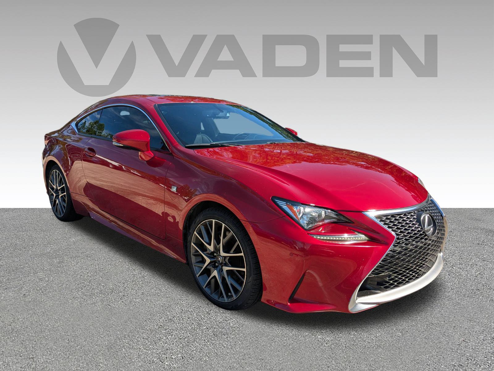 2017 Lexus RC 200t photo 2