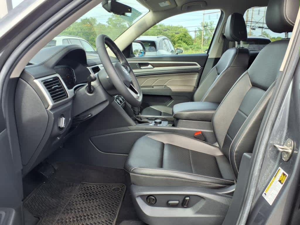 2023 Volkswagen Atlas SE Technology photo 11