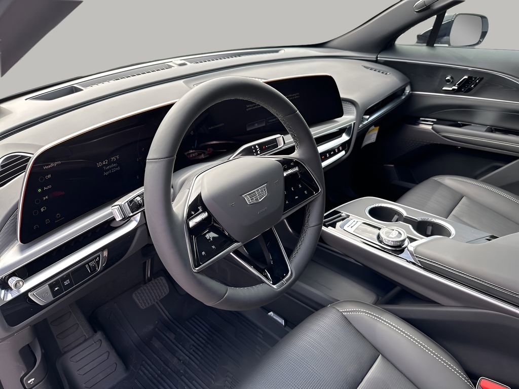 2025 Cadillac Lyriq Luxury photo 23