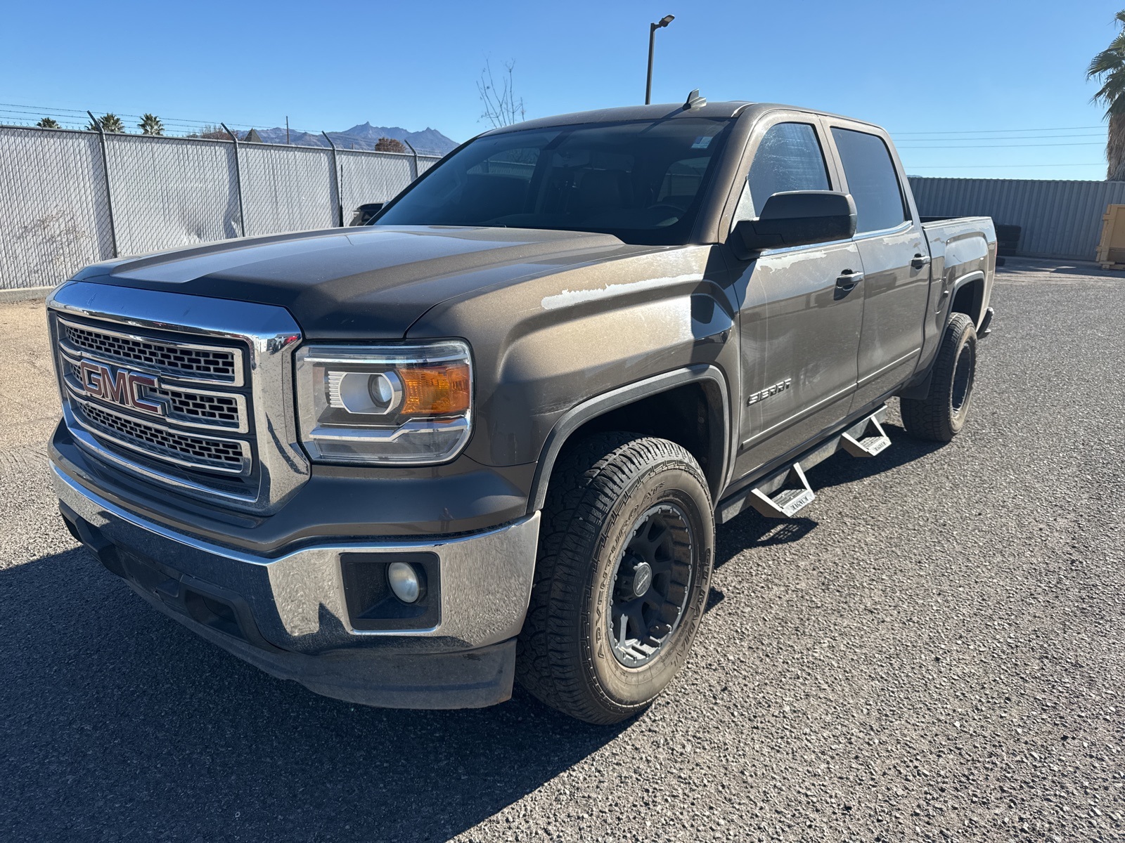 2014 GMC Sierra 1500 SLE's photo