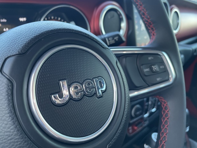 2023 Jeep Gladiator Rubicon photo 11