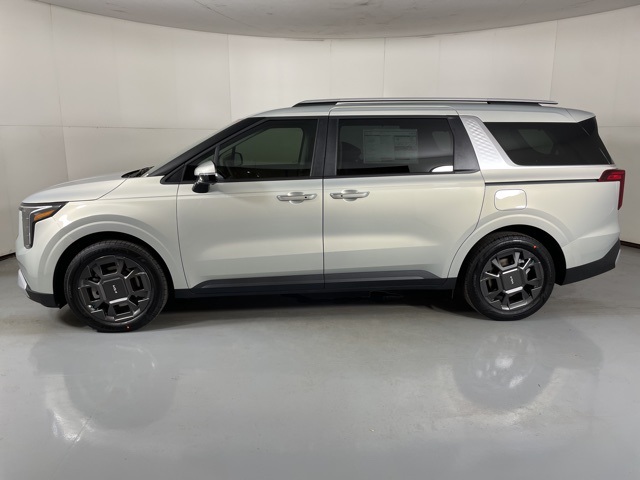 2026 Kia Carnival EX photo 3