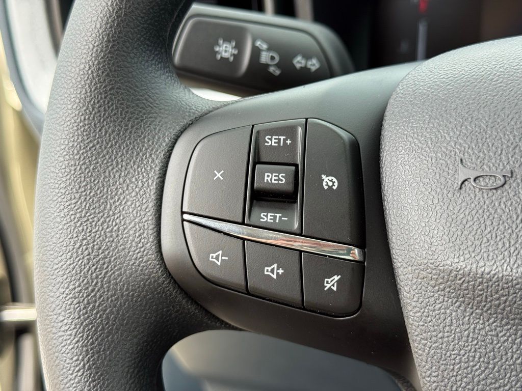 2025 Ford Maverick XLT photo 14