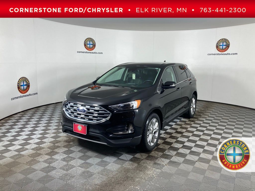 2023 Ford Edge Titanium