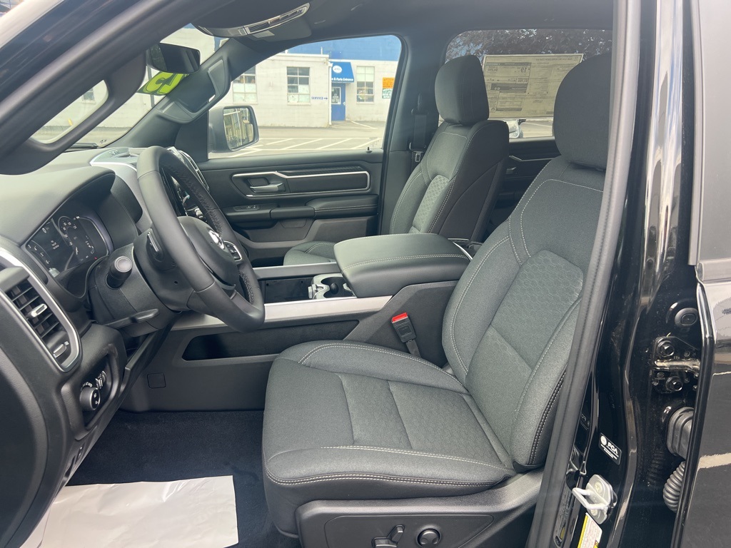 2025 Ram 1500 Big Horn Lone Star photo 8