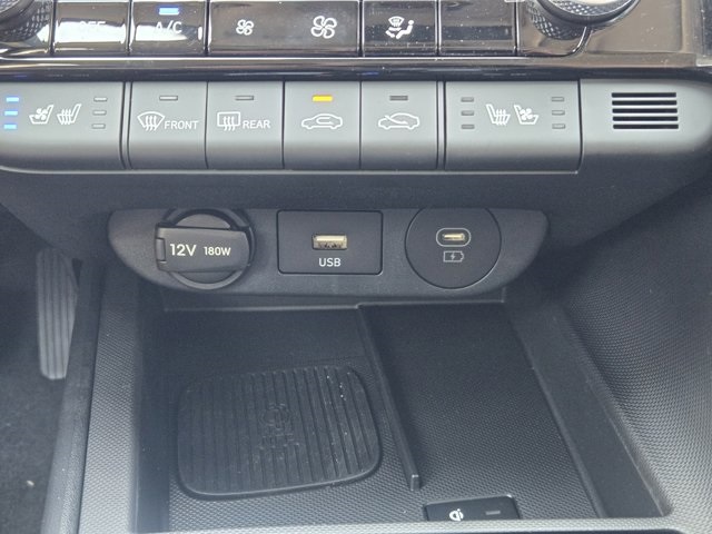 2025 Hyundai Elantra Hybrid Limited photo 12