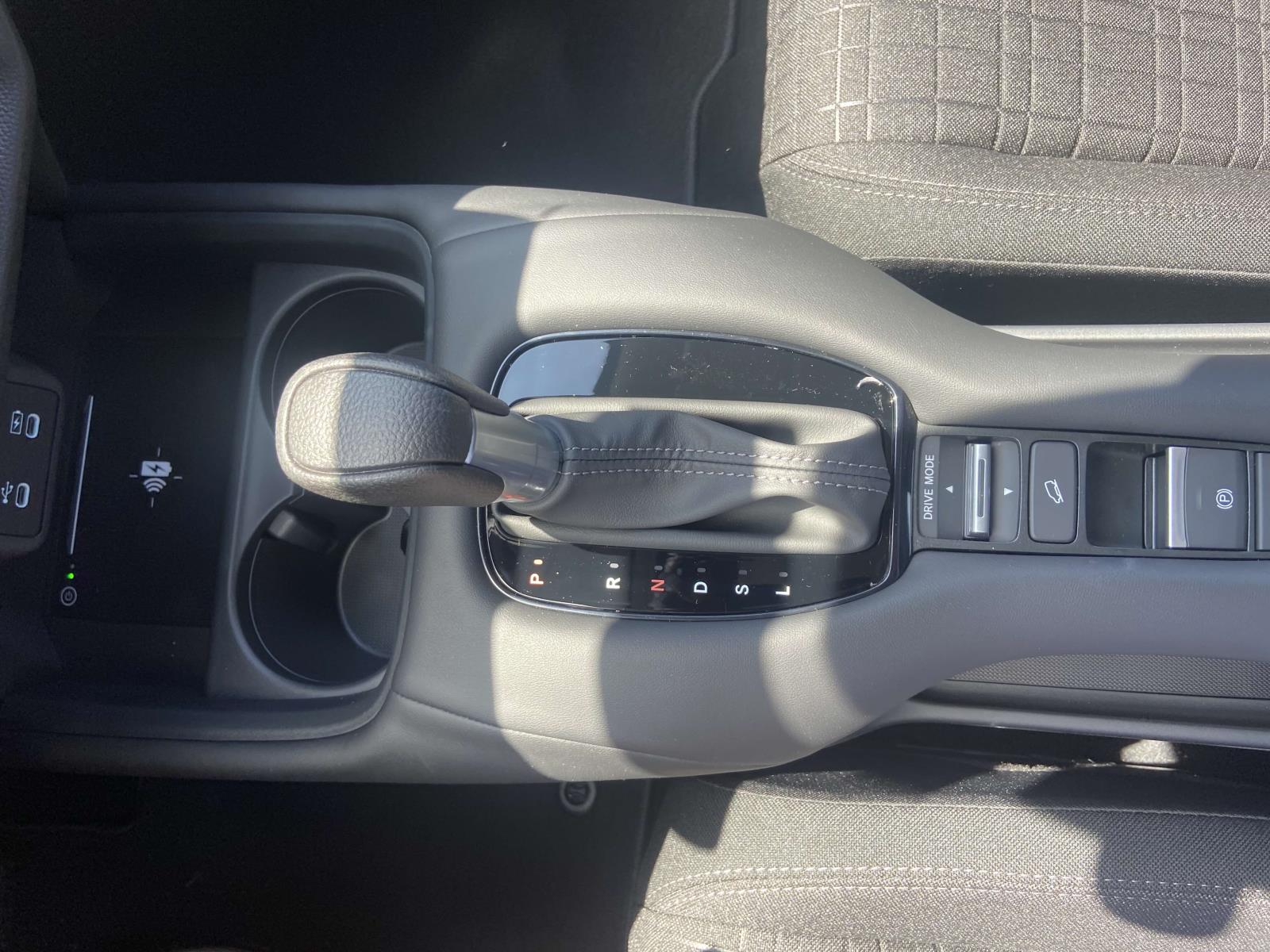 2026 Honda HR-V LX 2WD photo 8