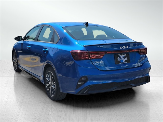 2024 Kia Forte GT-Line photo 6