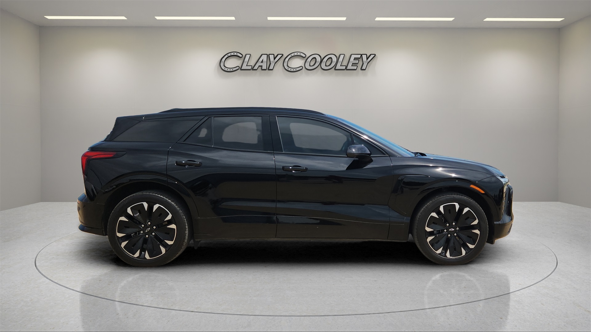 Used 2024 Chevrolet Blazer EV RS with VIN 3GNKDCRJ5RS217907 for sale in Rockwall, TX