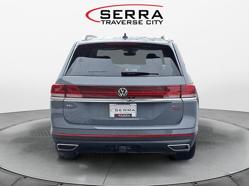 2025 Volkswagen Atlas SEL photo 4