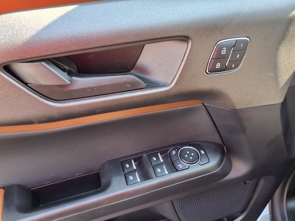 2025 Ford Bronco Sport Outer Banks photo 12